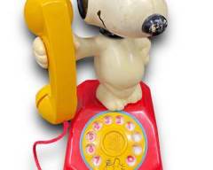 Vintage 1960s Snoopy Childrens Telephone