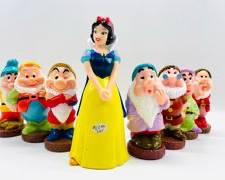 Plastic Disney Snow White And The 7 Dwarfs