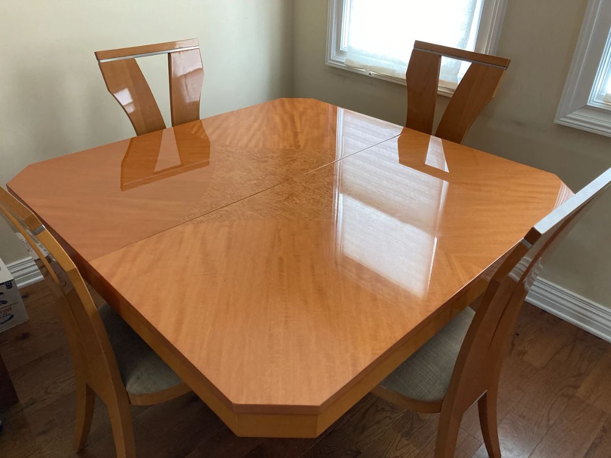 Tag Sales by Mona in Lynbrook, NY starts on 11/11/2023