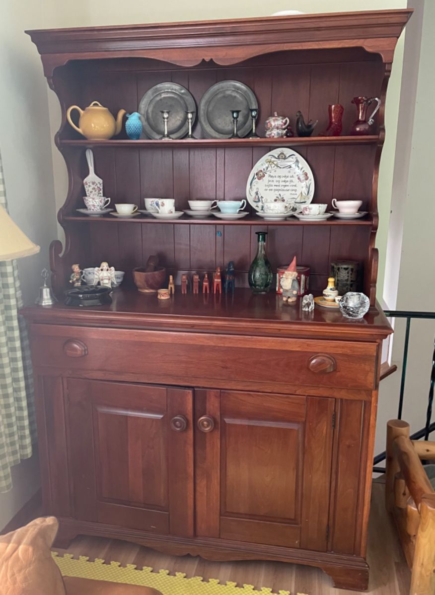SNYDER ESTATE SALE in Rochester, MN starts on 10/21/2023