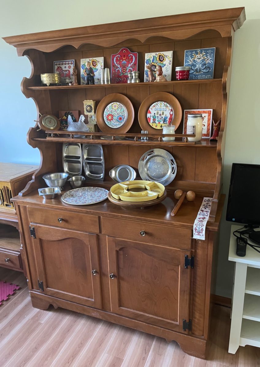 SNYDER ESTATE SALE in Rochester, MN starts on 10/21/2023