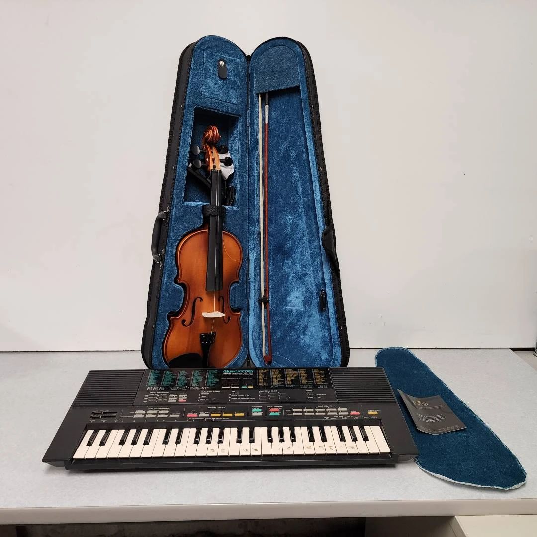 Yamaha Music Station Cecilio Violin 