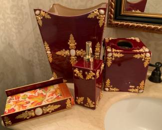 MICHAEL AND ALLY UNIQUE BATHROOM SET