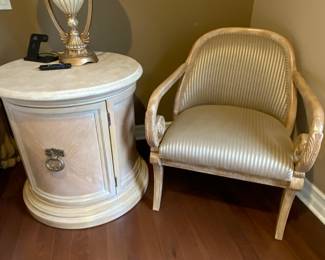 MATCHING SIDE NIGHT STANDS 2 WITH 2 PARLOR CHAIRS BERNHARDT 