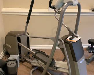PRECOR ELLIPTICAL
