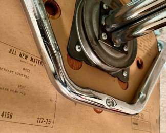 Mid Century Modern Douglas Furniture Chrome and Vinyl Swivel Office Chair