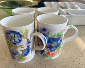 Set of 4 Wren Giftware Floral Design Mugs