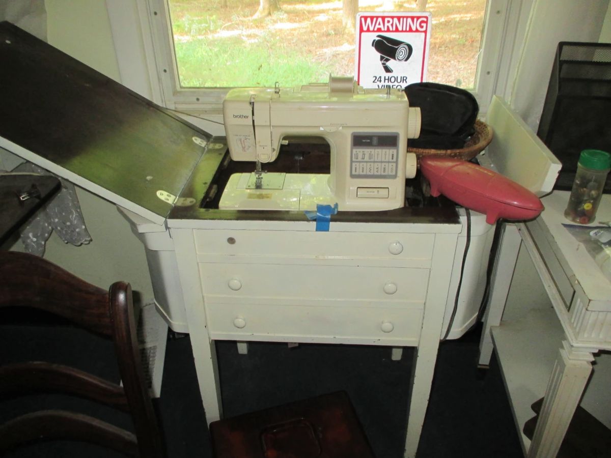 Estate Tag Sale 4 Days in Eden, NC starts on 10/26/2023