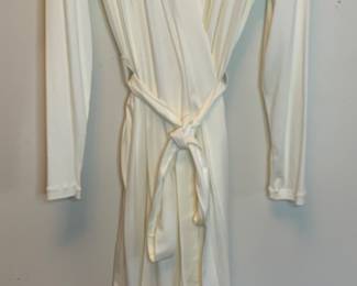 HANRO Robe and TAVERNIER Slippers - Size XL & EU 41/42(US 10.5 - 11)