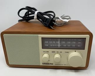 	SANGEAN WR-11 AM/FM Receiver