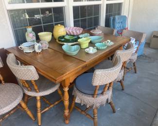 Almost pristine dinng room set with 6 chairs! Right out of "Home & Garden' 1959! Comes w/ original table cover and top extends out to 7'!