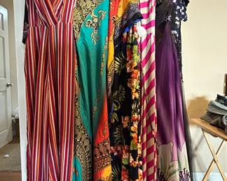 Huge Closet of Women's Dresses, Prom Dresses, Gowns, Cocktail Dresses and more!