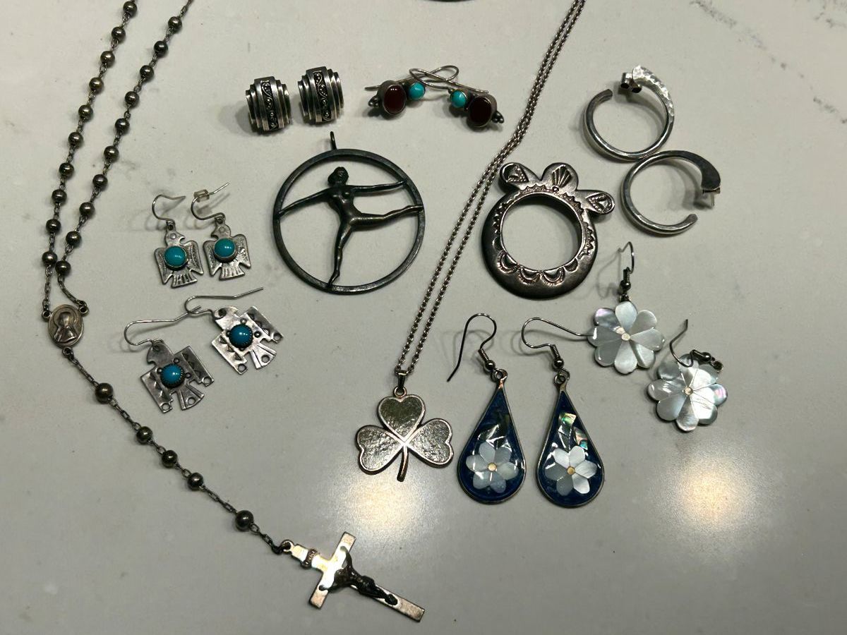 ster Estate Sale by Flour City Estate Sales starts on 11/3/2023