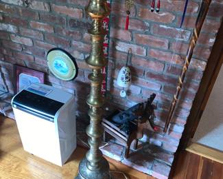 Brass lamp base