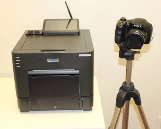 Sony Cyber Shot Camera for Passport Pictures to be sold with ID Photo Printer DNP.    $300.00