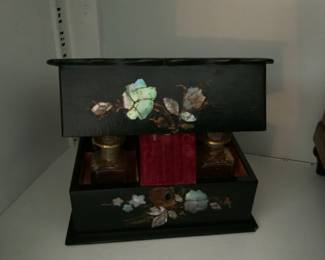 English perfume box