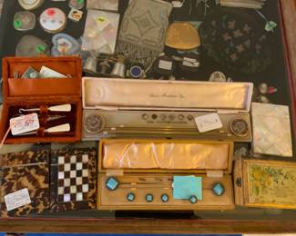 VINTAGE BEADED PURSES—-VICTORIAN BUTTON SETS—-VICTORIAN CARD HOLDERS