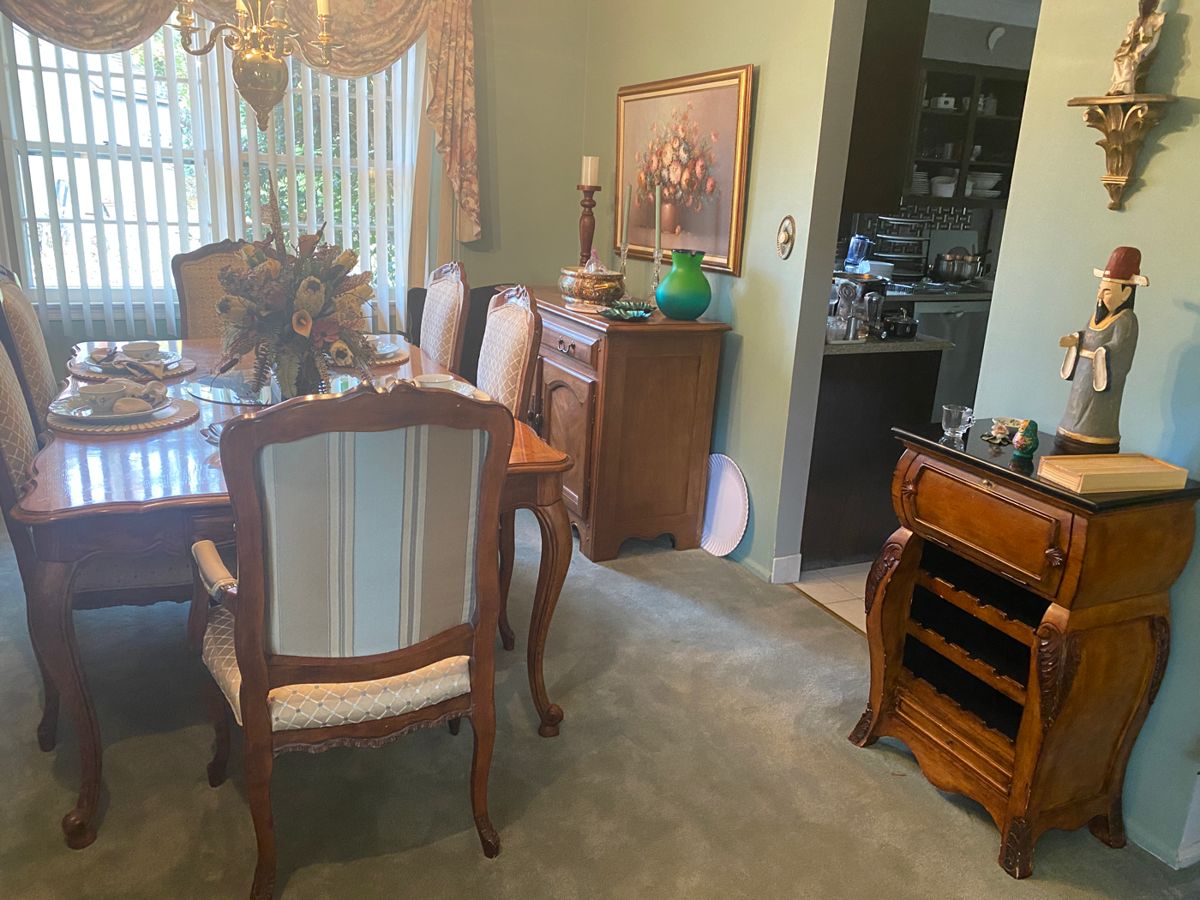 Edison Estate Sale starts on 11/10/2023