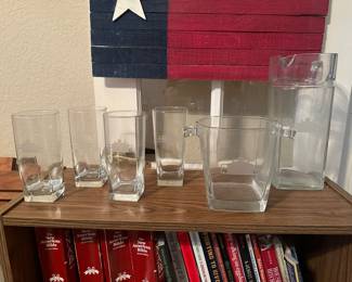 Masters, glasses, picture and bucket set 