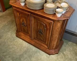 MIKASA ROSEMONT DINNER SET