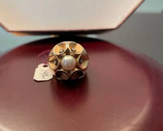 14K GOLD DIAMOND AND PEARL RING