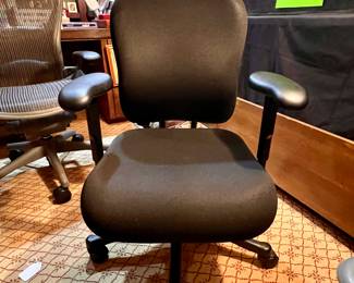 Knoll office chair