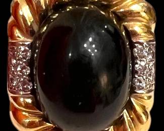 One ring with five interchangeable stones