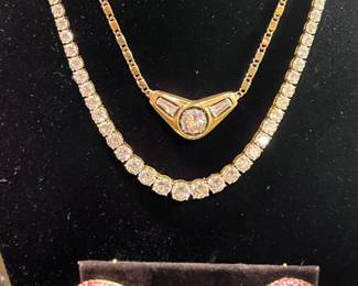 18K…THE FINE JEWELRY IS AMAZING!