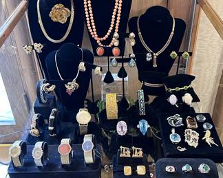 Vintage 18k watches for men and women; Mauboussin, Turi, 18k, 14k, diamonds, emeralds, rubies, amethysts