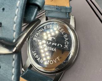 38	$30 	
Tavan watch forest green leather 	