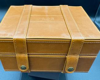 41	$200	
AVI-8 chrono watch blue needle as back up band