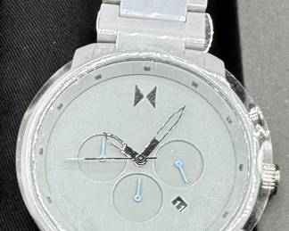 19	$50 	
MVMT Element Gunmetal grey chrono face /extra links	