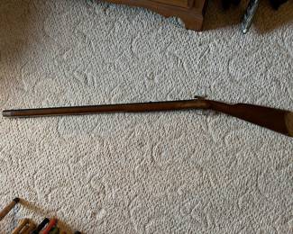 black powder Kentucky Jager 44cal. rifle made in Italy 