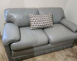 Leathercraft Loveseat