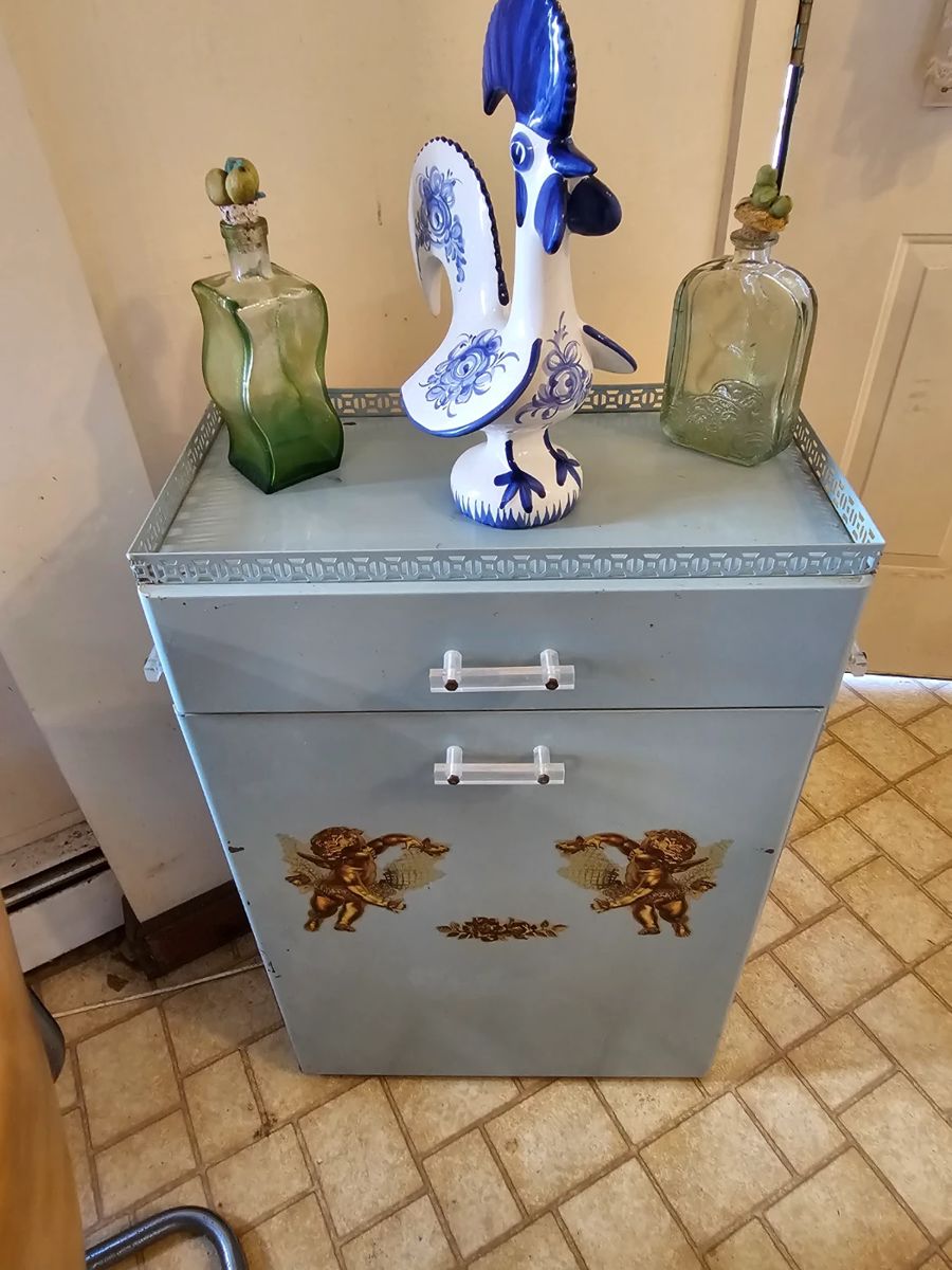 Rockwell Estate Sales 3 Hour BLOW OUT SALE... starts on 10/27/2023