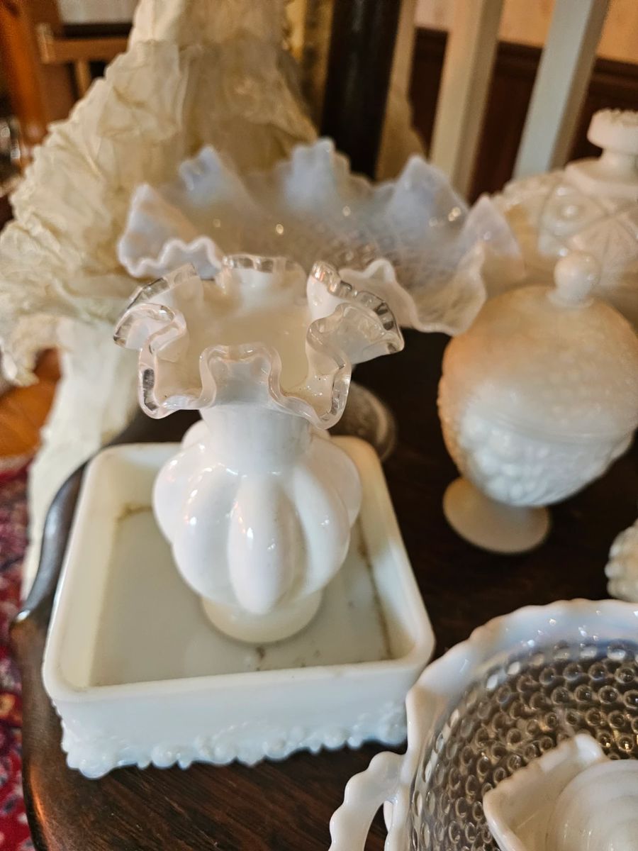 Rockwell Estate Sales 2 HOUSES PACKED will... starts on 12/8/2023