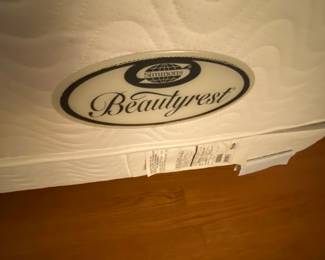Beauty Rest/Twin Mattress's