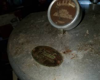 Large Pressure Cookers