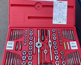 Stanley Threading Set