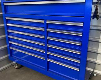  05 U.S. General Double Bank Rollee Cabinet