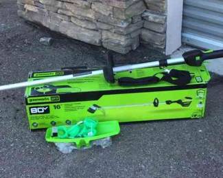 Greenworks Pro 16 Trimmer 