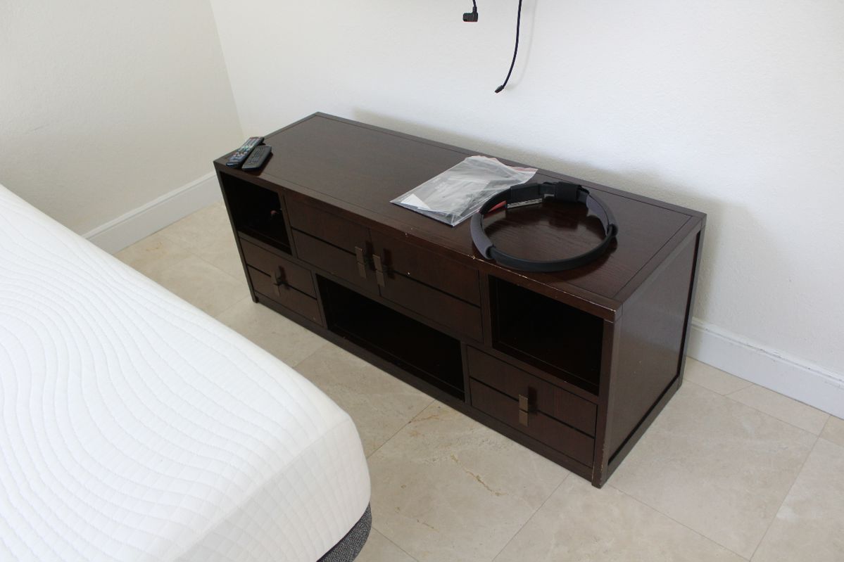 Estate/Tag Sale Inside Private Home in Fort Lauderdale, FL starts on 11