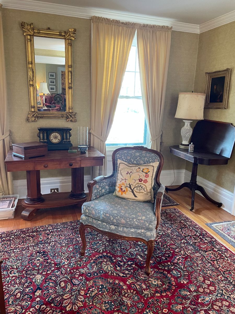 Saratoga Springs ESTATE SALE starts on 10/27/2023