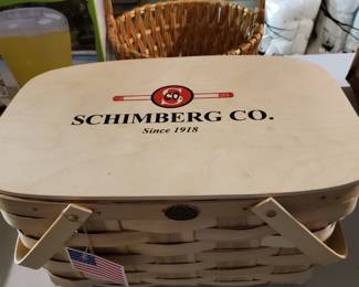 Picnic Basket - schimberg