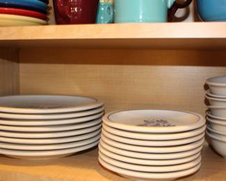 Pfaltzgraff set, plates, service pieces, etc