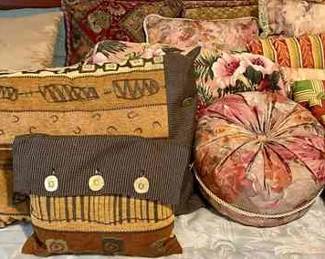 200 Throw Pillows