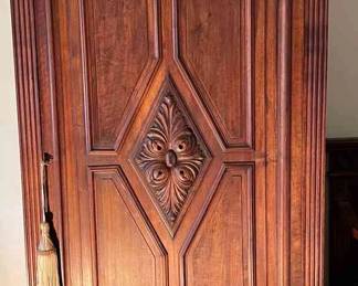 007 104 Atq French Carved Armoire