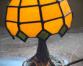 004 117 The Christiansens Collectors Bronze Lamp