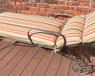 65. Metal Chaise 