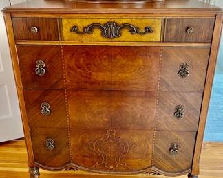105. Antique 4 Drawer Inlaid Dresser (38" x 20" x 54")